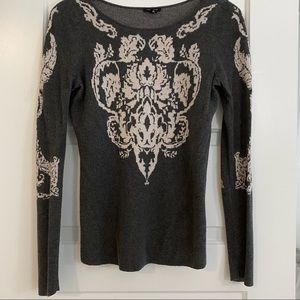 Lightweight sweater
